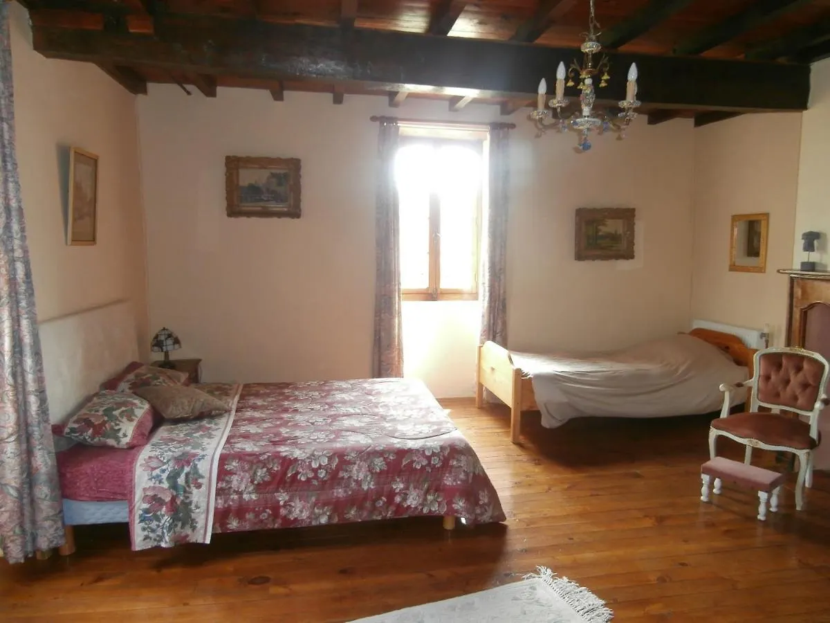 Chambre D'Hote Yanna Ju-Belloc Bed & Breakfast